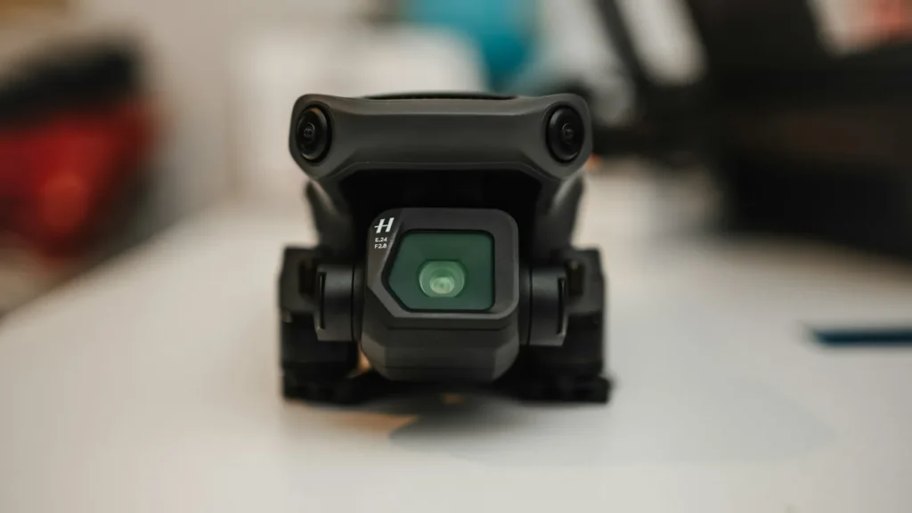 Câmera com gimbal de drone DJI